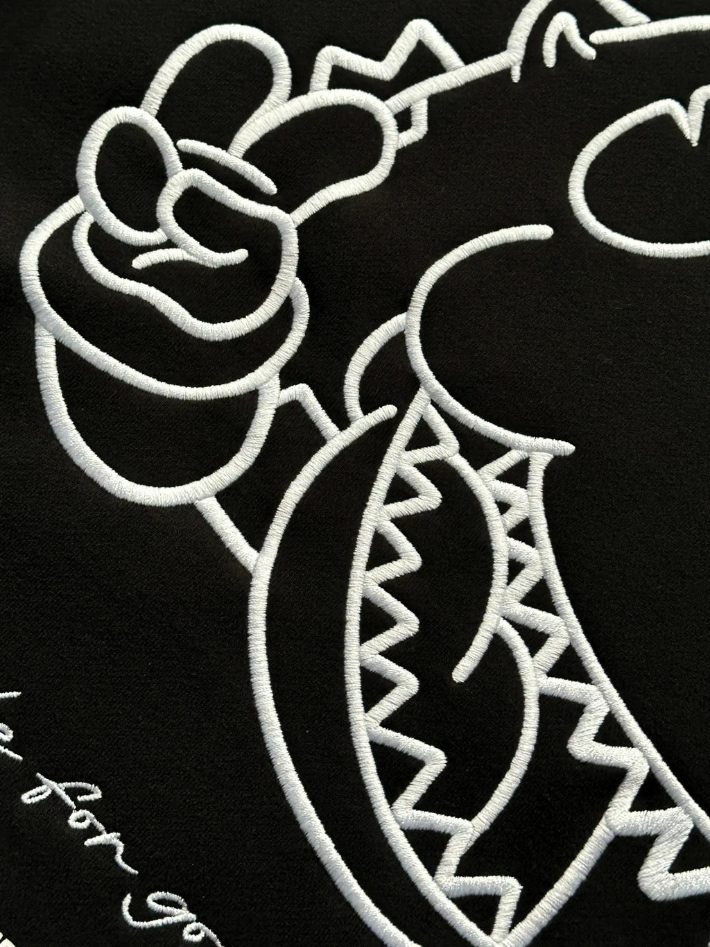 THE SIGNATURE — Hoodie
