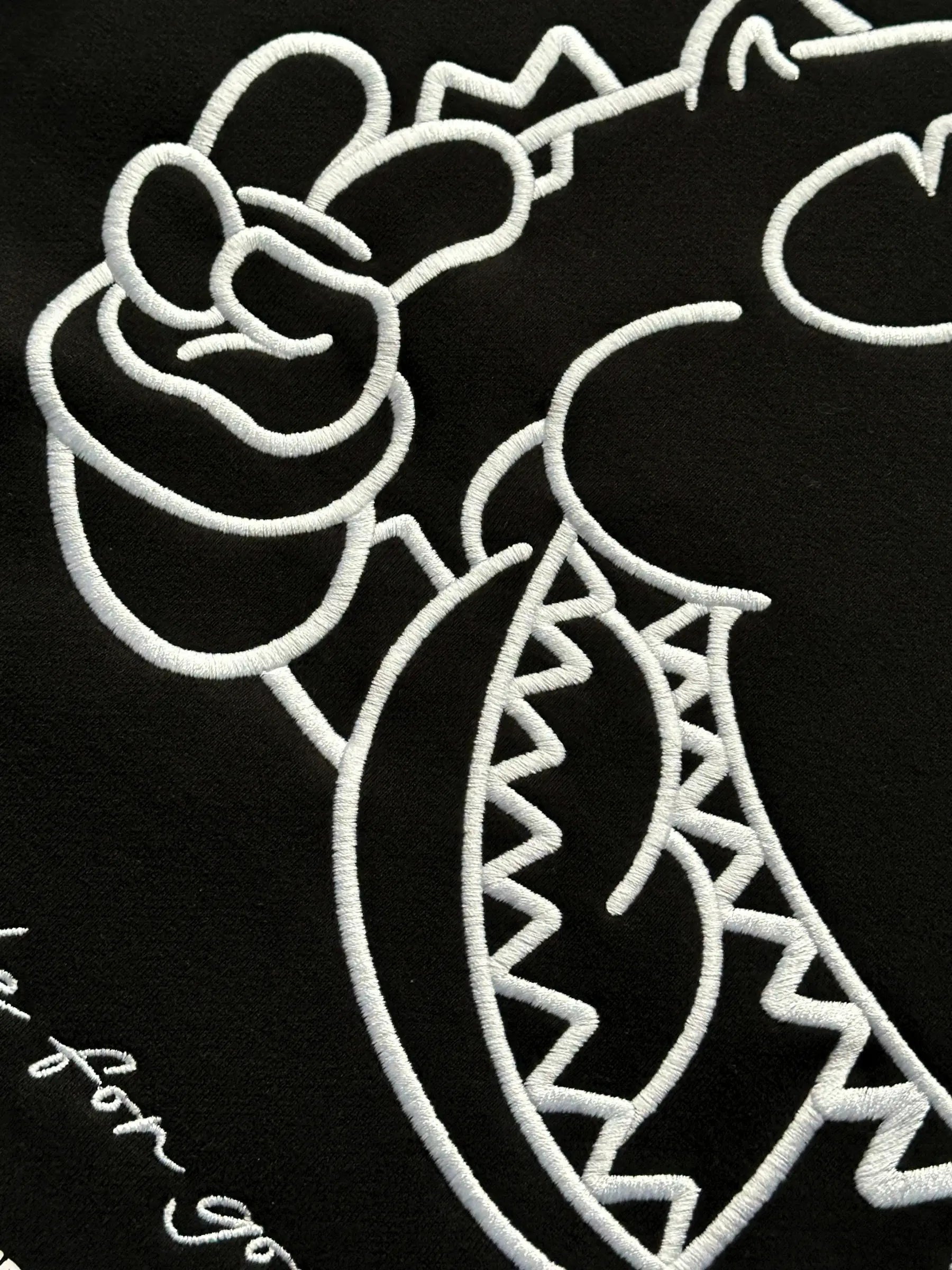THE SIGNATURE — Hoodie
