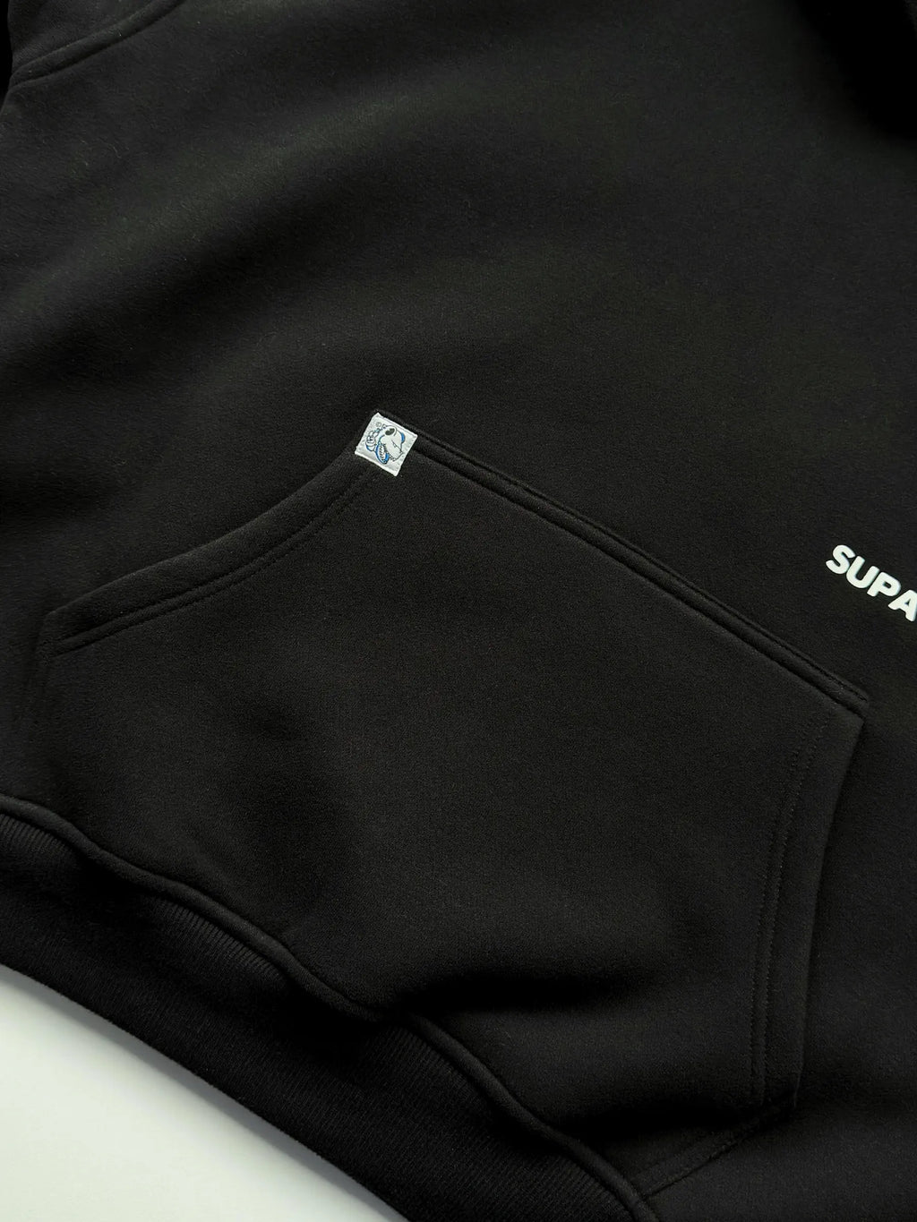 THE SIGNATURE — Hoodie