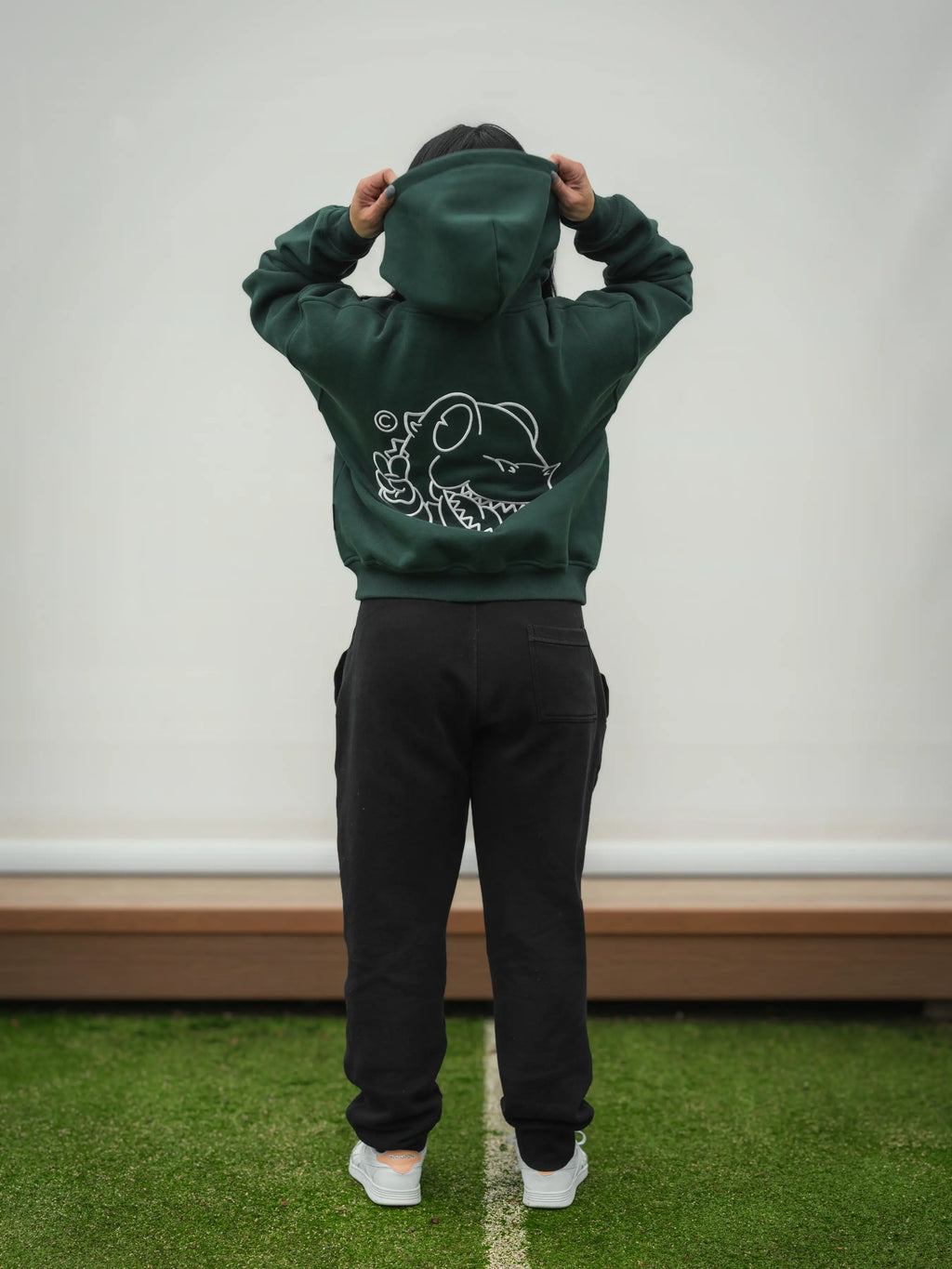 THE SIGNATURE — Hoodie