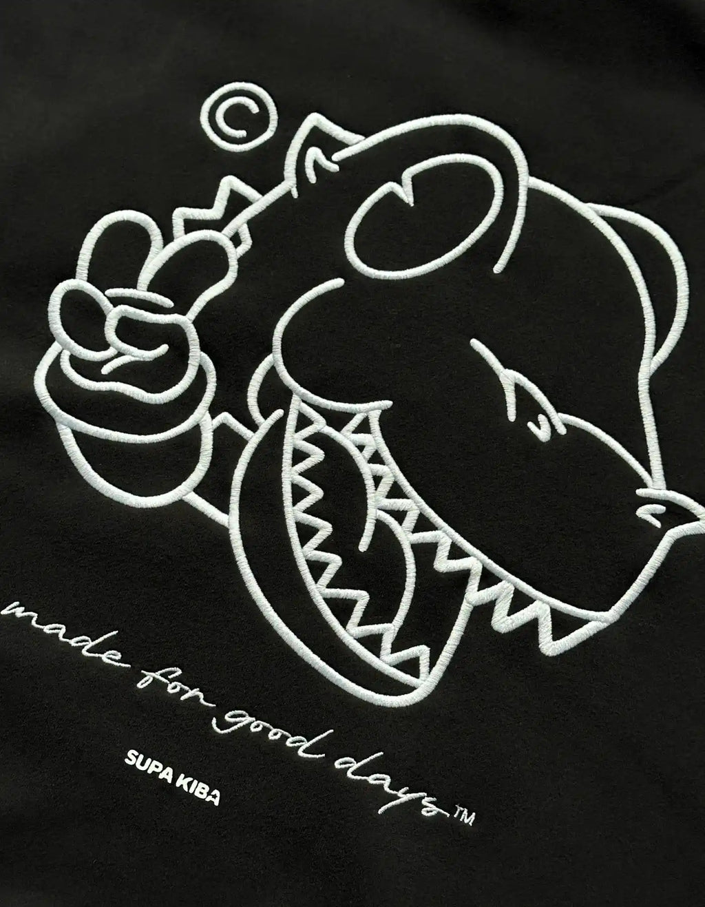 THE SIGNATURE — Hoodie