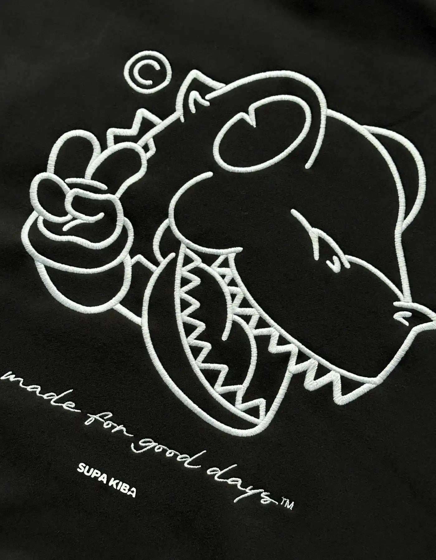 THE SIGNATURE — Hoodie