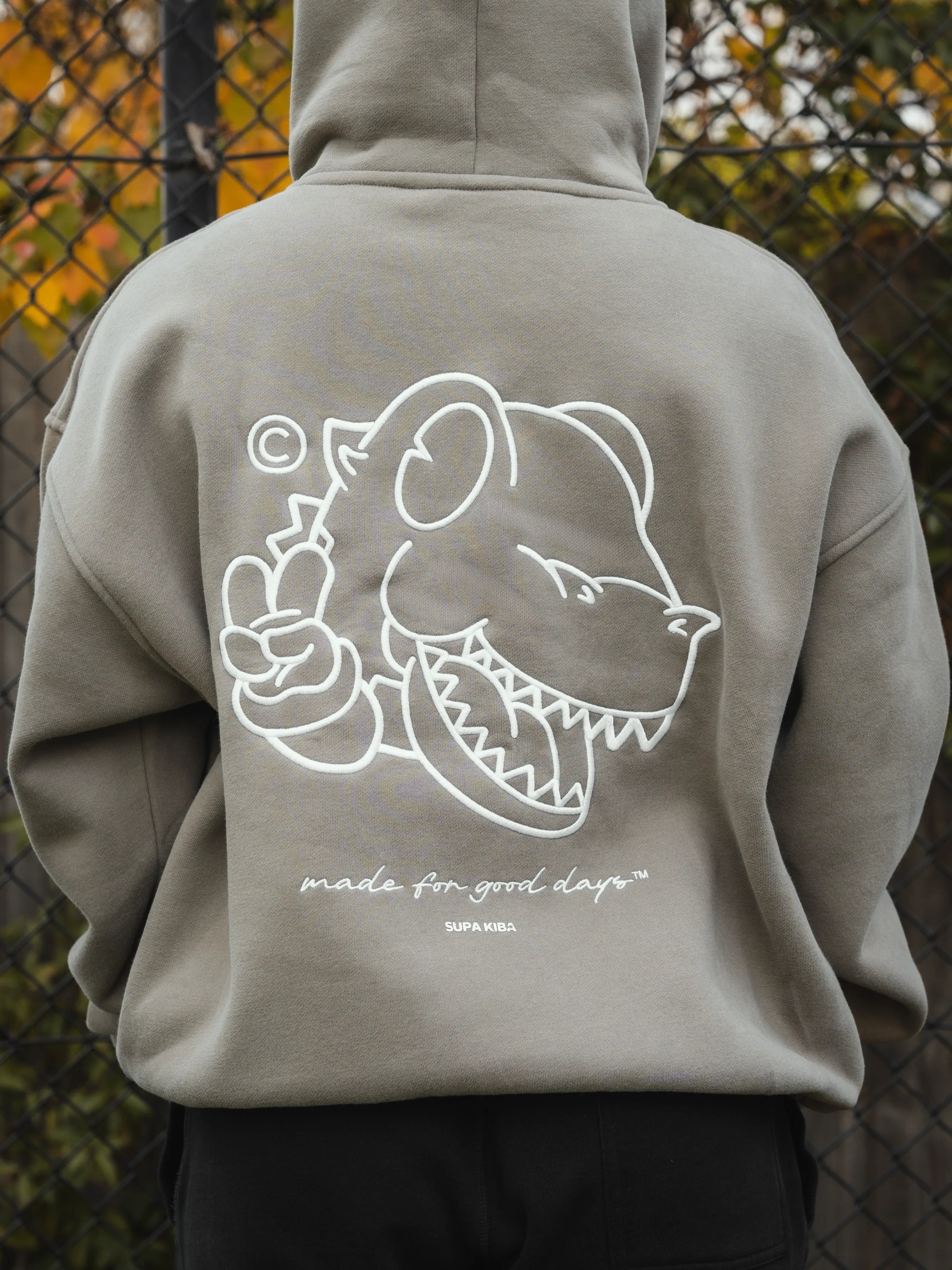 THE SIGNATURE — Hoodie