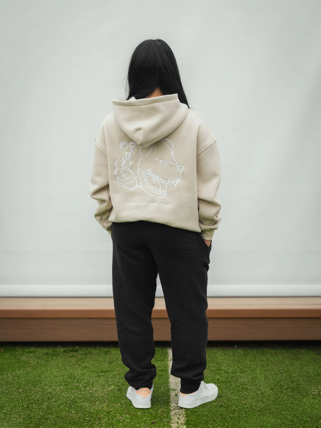 THE SIGNATURE — Hoodie