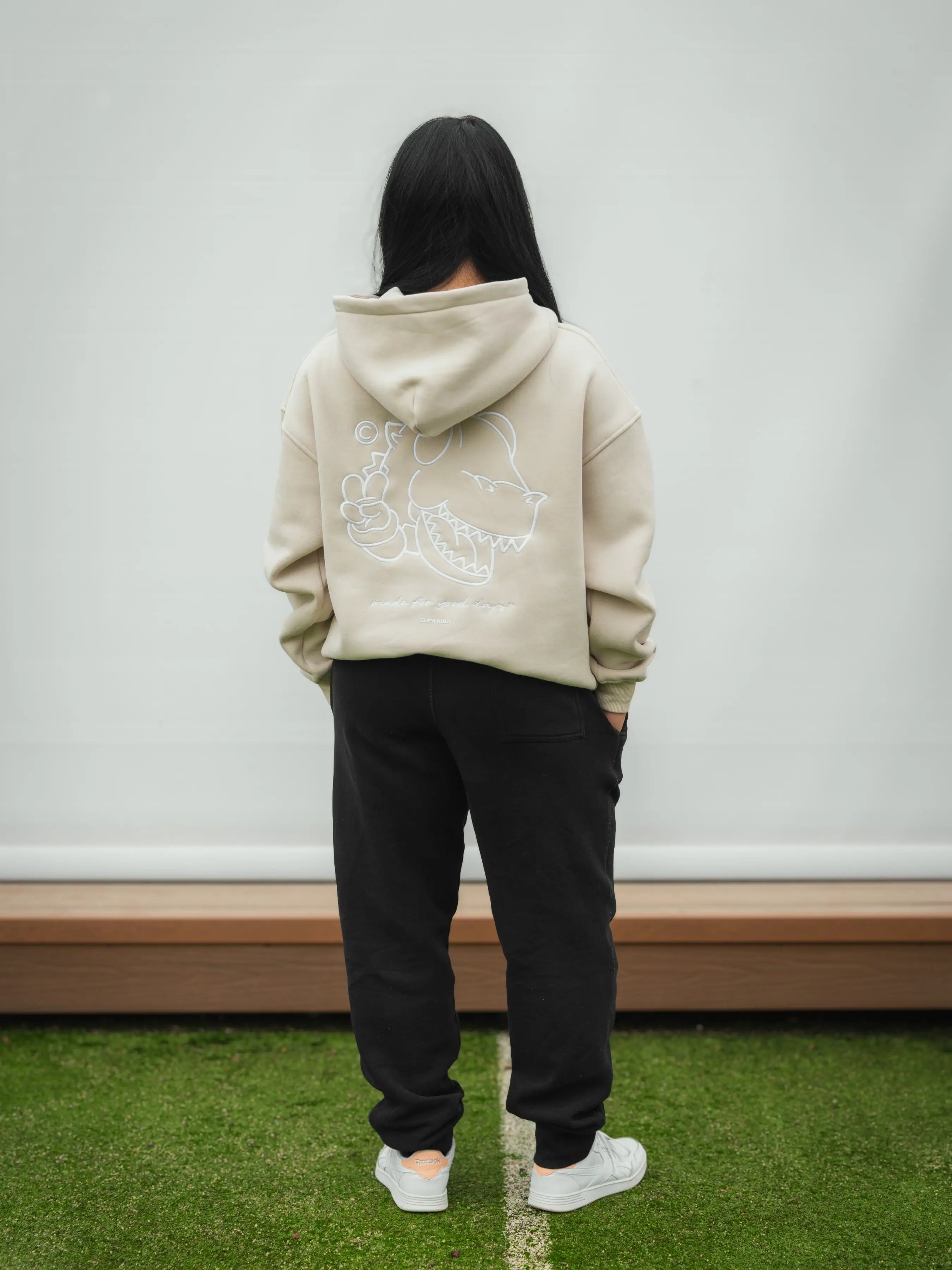 THE SIGNATURE — Hoodie