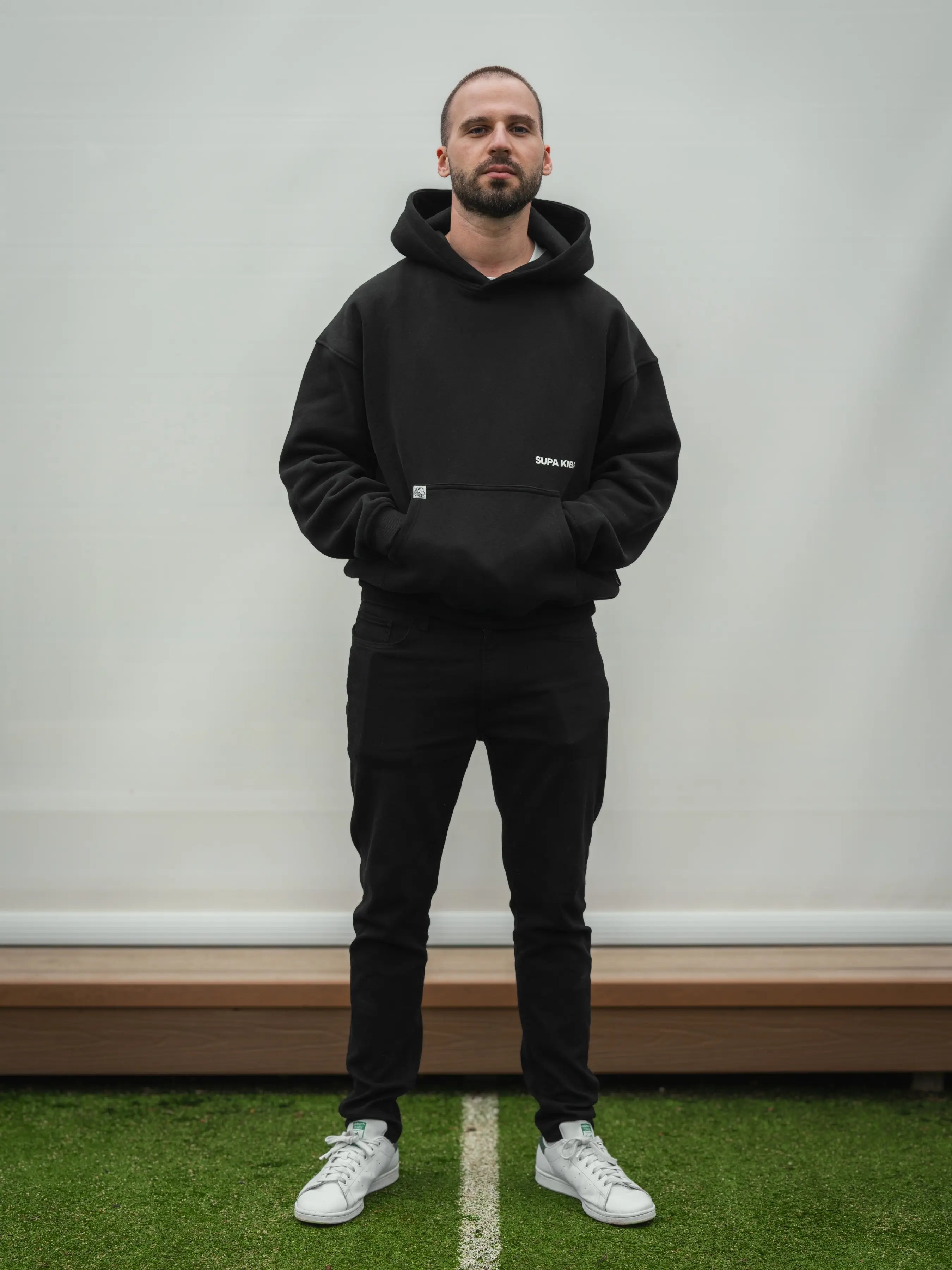 THE SIGNATURE — Hoodie