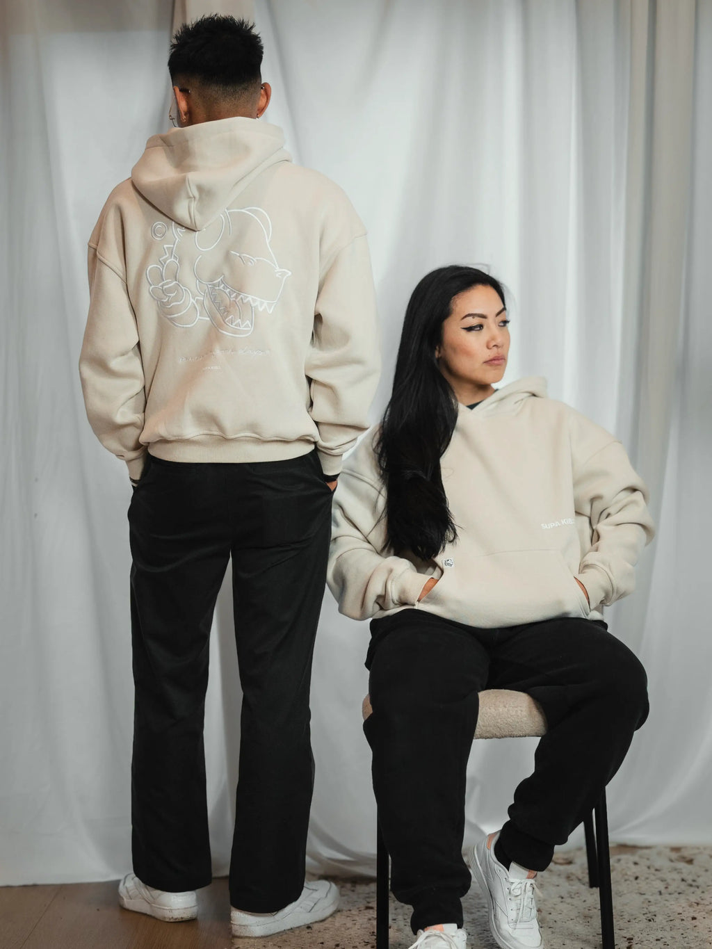 THE SIGNATURE — Hoodie