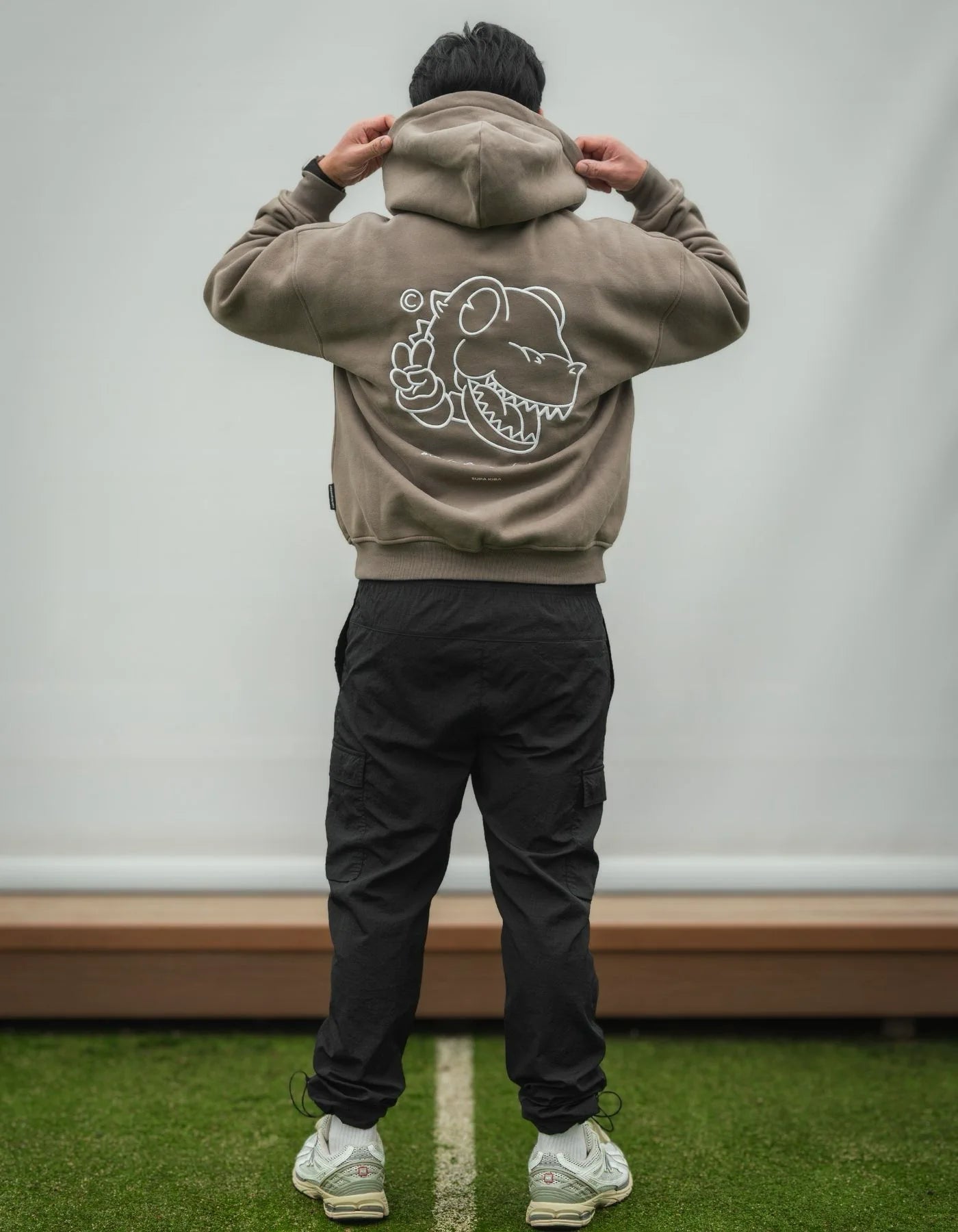 THE SIGNATURE — Hoodie