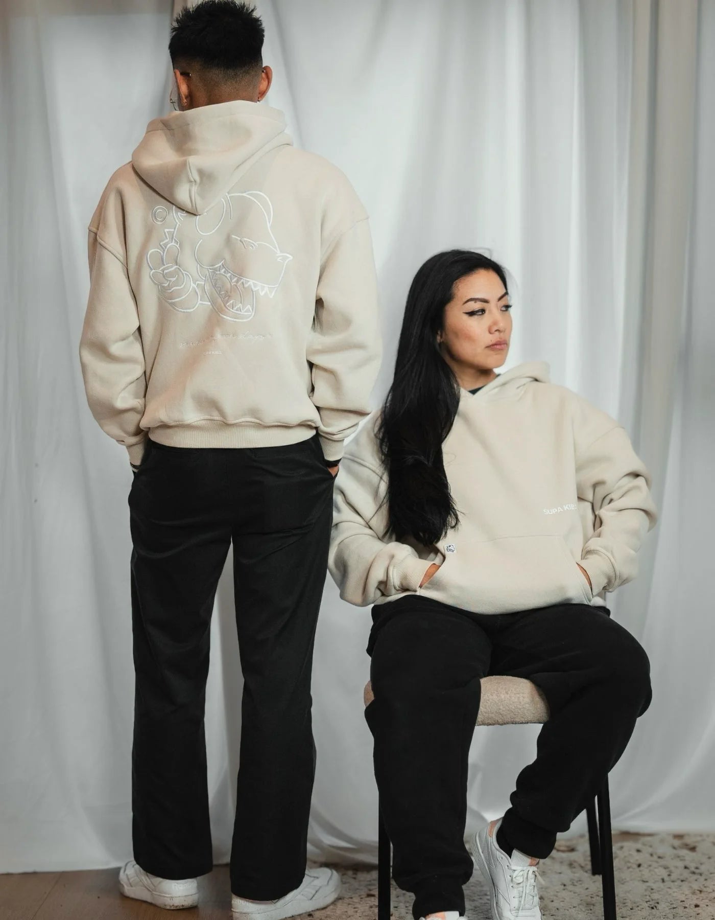 THE SIGNATURE — Hoodie